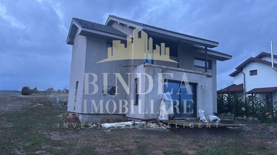 Casa individuala P+ M in Pischia cu teren 814mp - Poză 3