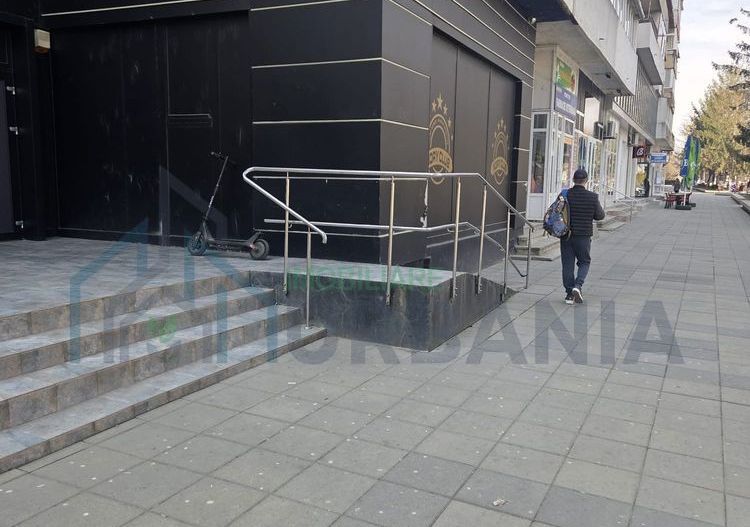 # inchiriez spatiu comercial ultracentral - Poză 1