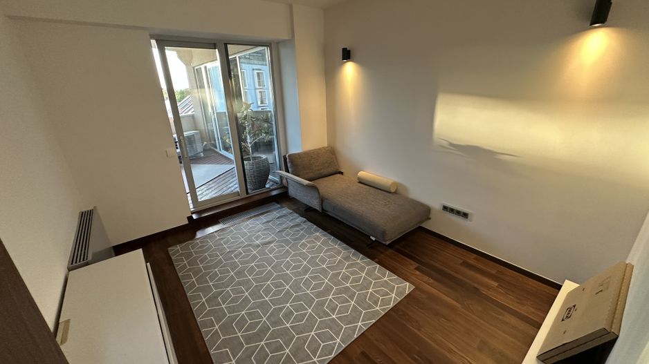 Apartament 3 camere cu parcare subterana - Poză 21