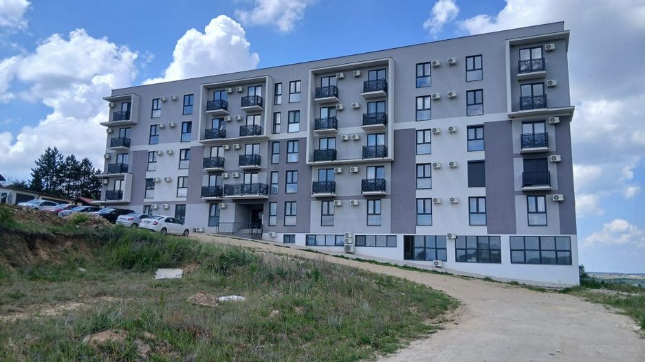 Apartament nou, 1 cameră, Băile Felix.  80 000 E. Comision 0 - Poză 2