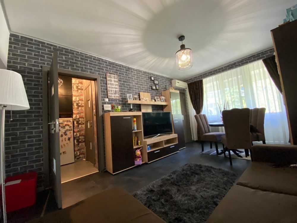 Garsoniera Tineretului - Timpuri Noi - Poză 1