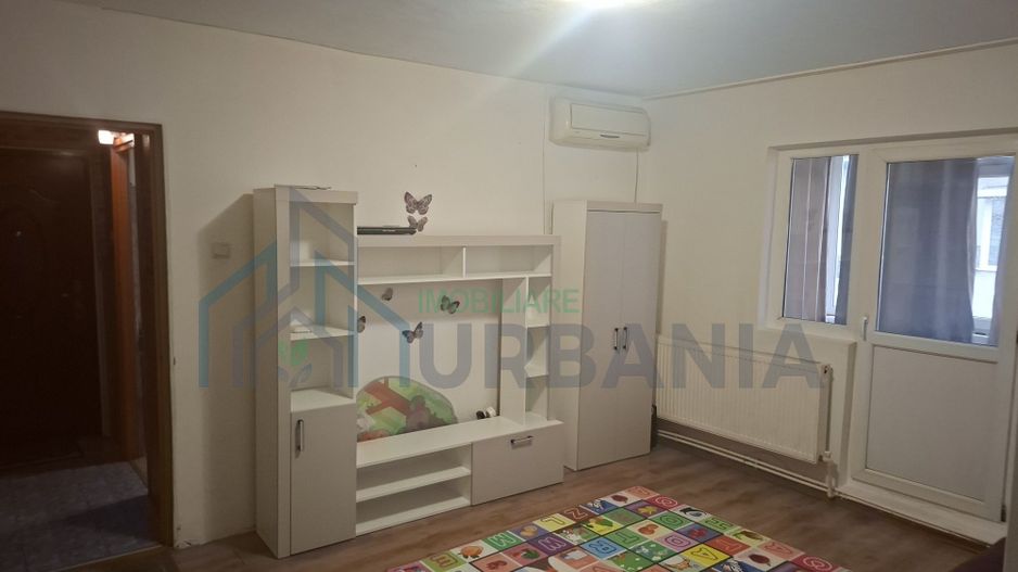 Apartament cu 3camere semidecomandat - Poză 1