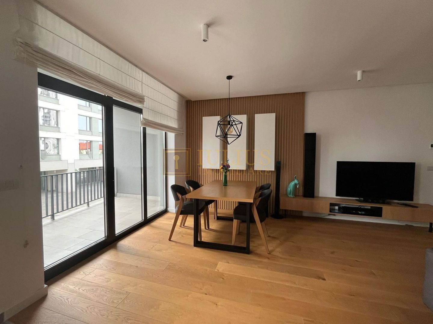 2 camere, loc parcare, Isho - Poză 1