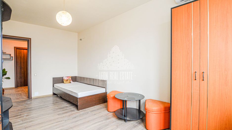 Apartament spatios 3 camere decomandate + 2 locuri de parcare in Baciu - Poză 12