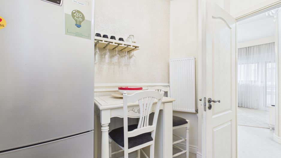 Apartament cu 3 camere langa parcul Cismigiu la 2 min de Metrou Izvor - Poză 20