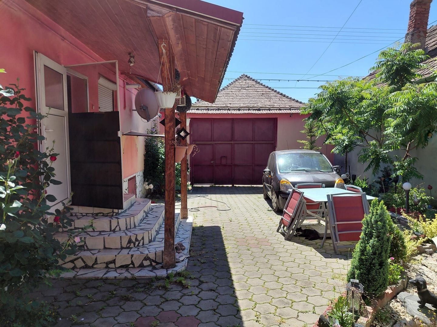 Casa de vanzare 4 camere si teren de 1100m2 Sura Mare, Sibiu - Poză 1