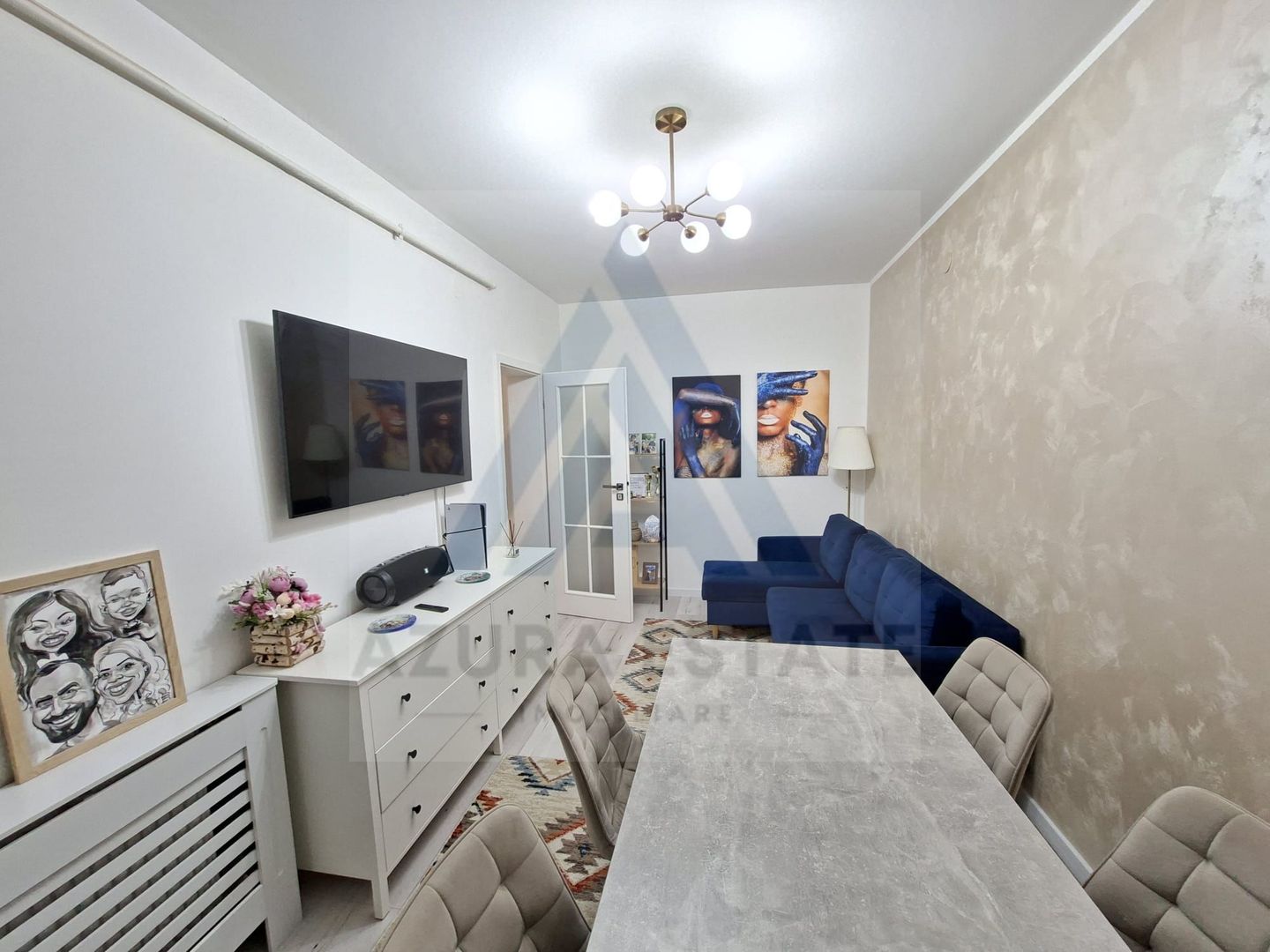 Apartament modern recent renovat 3 camere si parcare privata in Strand - Poză 10