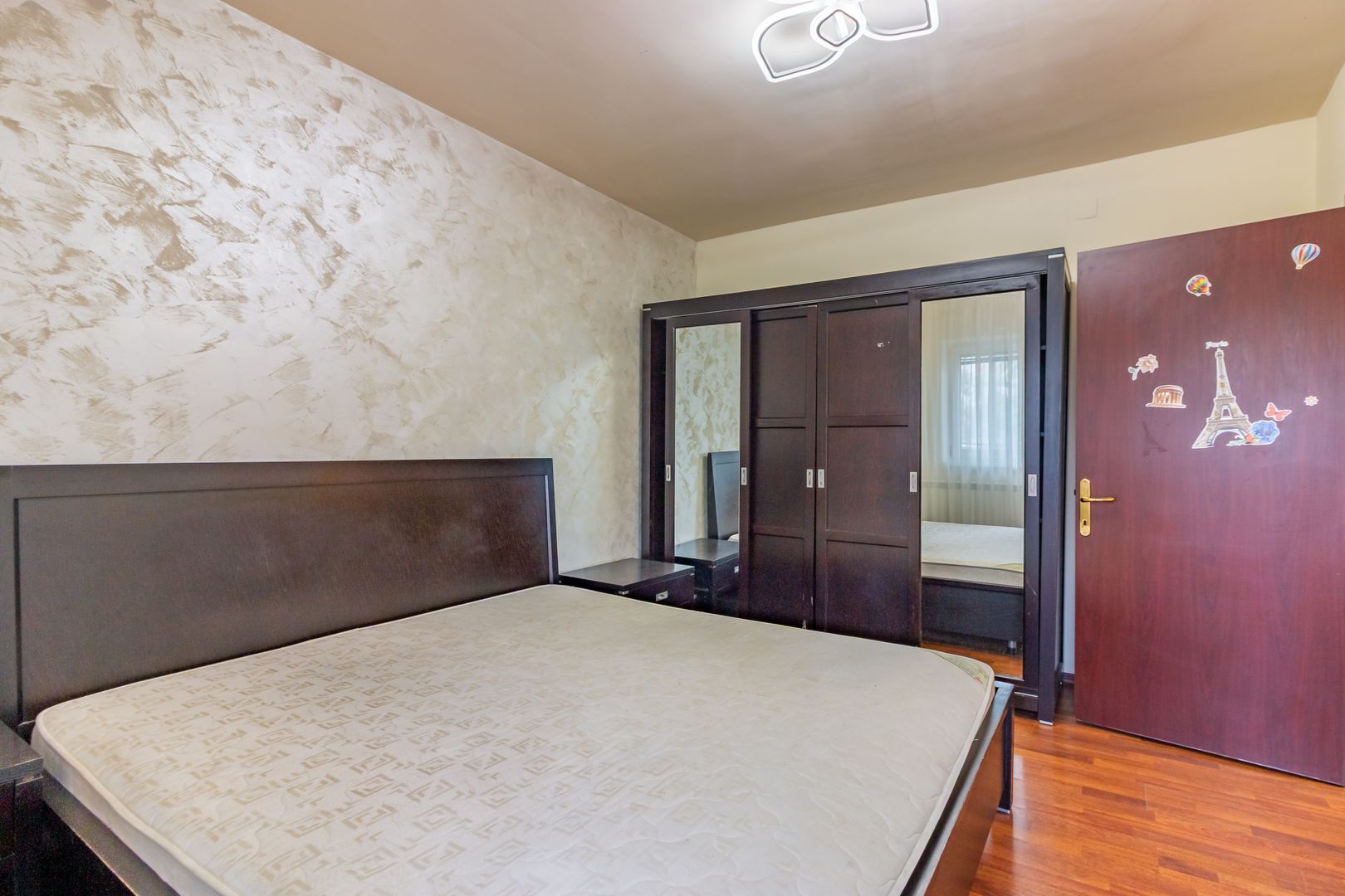 Apartament 3 camere mobilat ,strada Novaci în zona 13 Septembrie - Poză 9