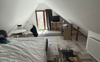 Casa 10 camere, 5 bai, 380 mp teren - zona Astra - Poză 14