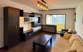 Apartament 4 camere de închiriat | central | etaj 2 | semidecomandat | - Poză 1