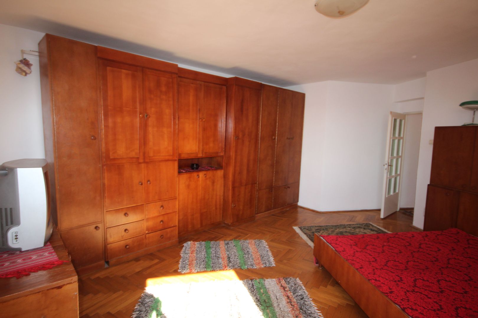 Spatios cu priveliste deosebita - Poză 65