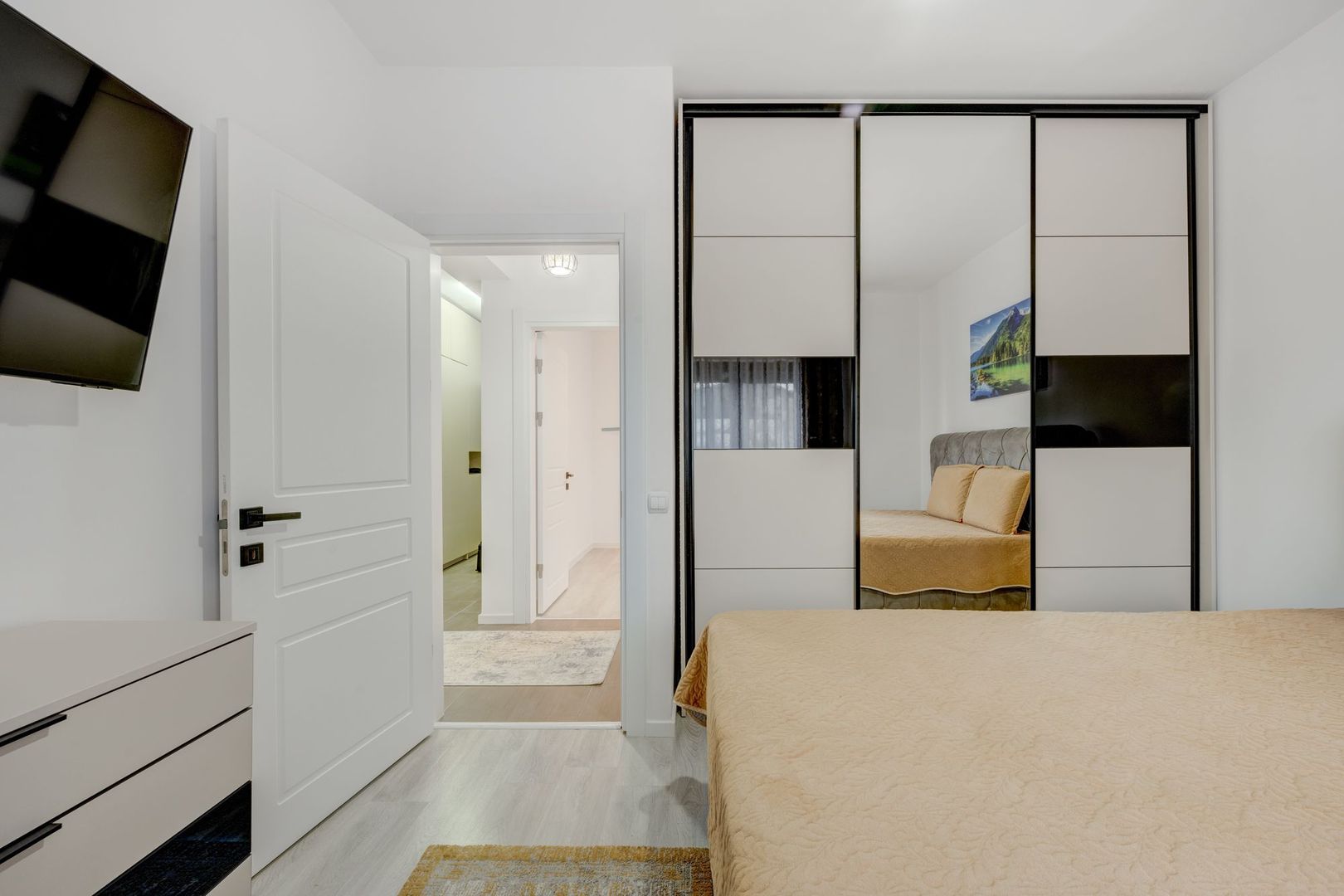 APARTAMENTUL SUPERB decomandat, et. 1/3 ! Bloc 2019 - Poză 11