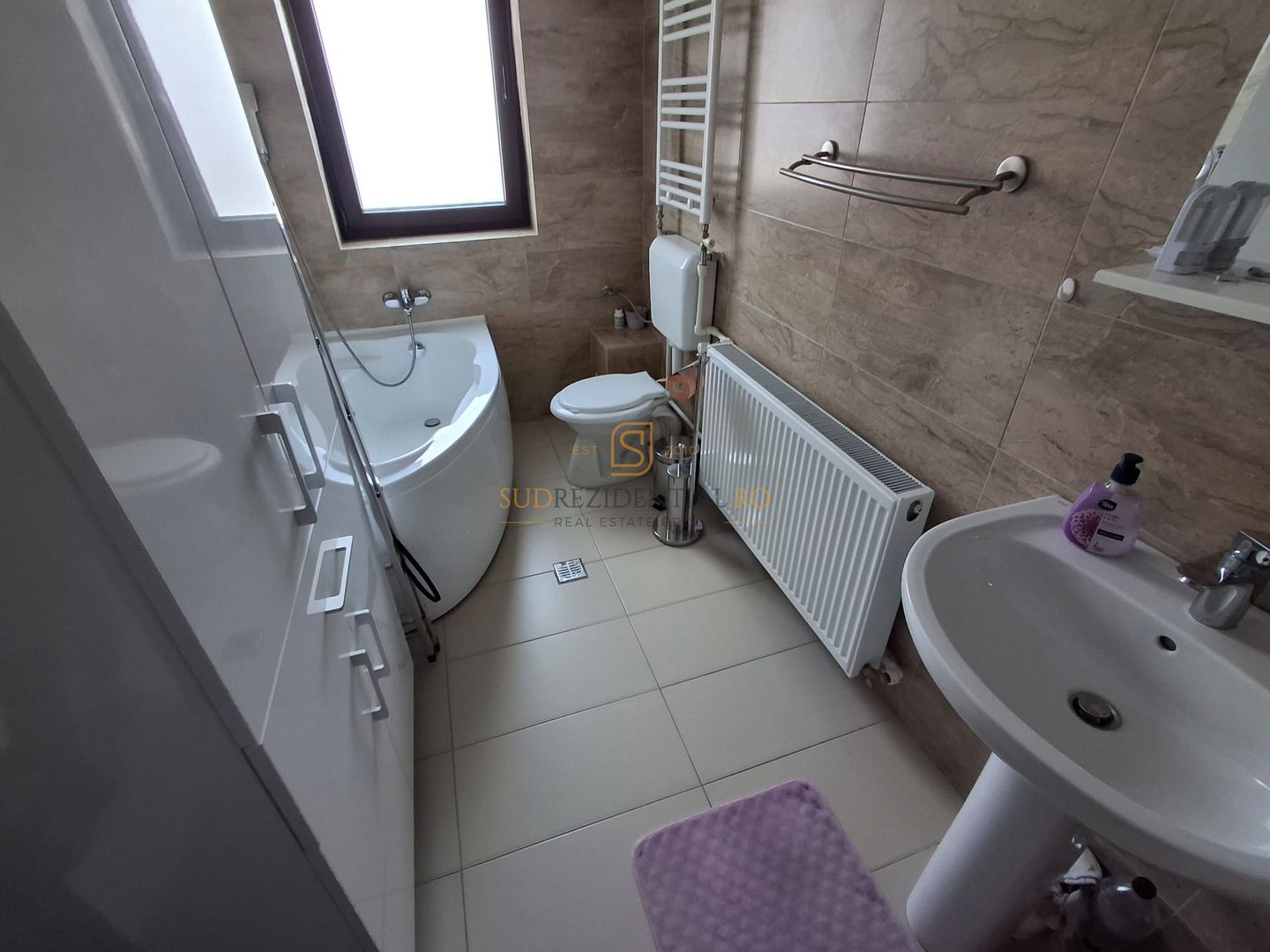 Vila tip duplex, 117 mp, 4 camere, mobilata si utilata, Comision 0%! - Poză 26