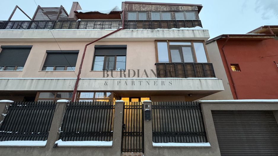 Casă cu 4  camere de închiriat - Vitan - Poză 3