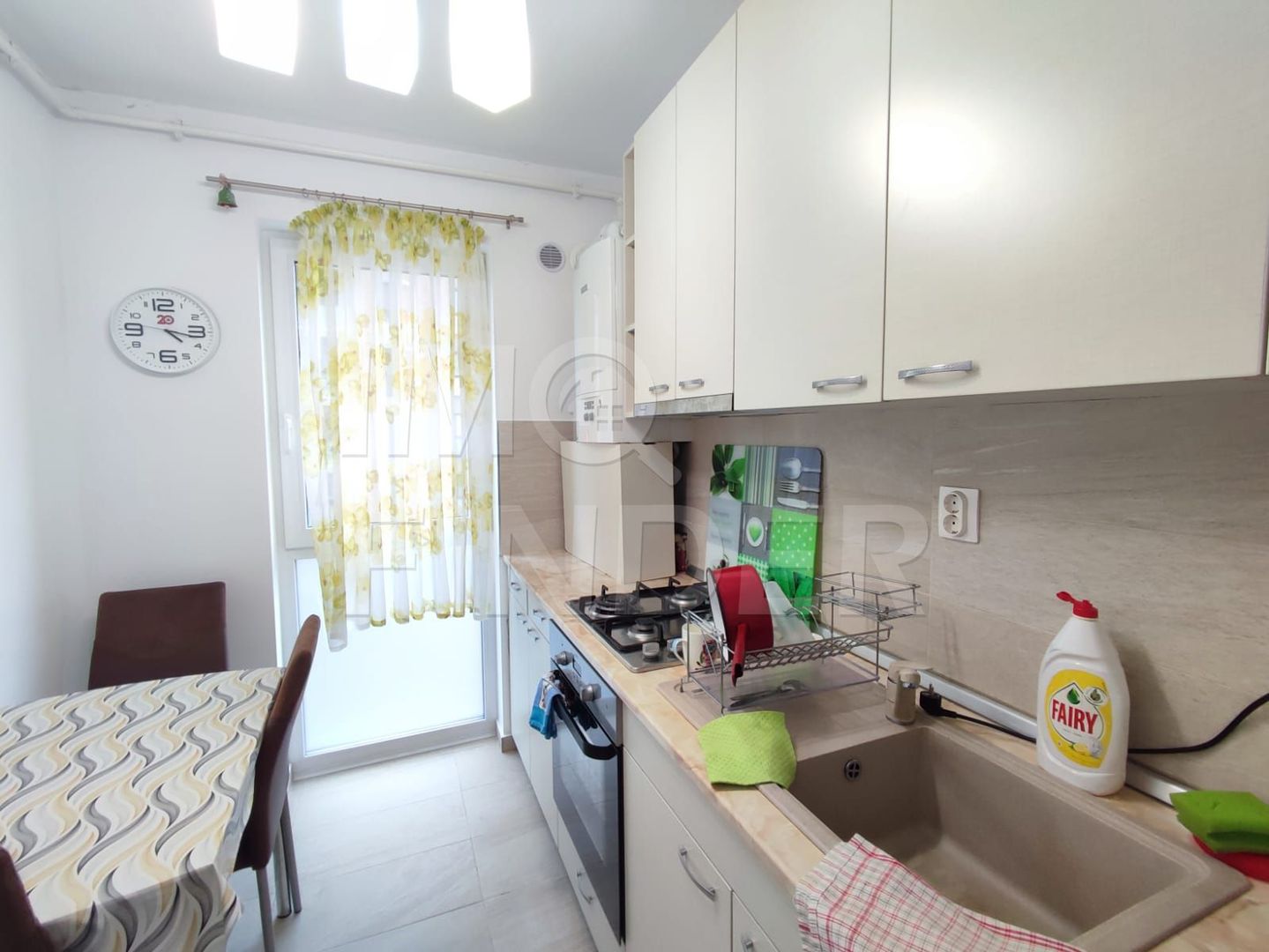 3 camere cu Parcare Exterioara  Buna Ziua PET Friendly - Poză 4