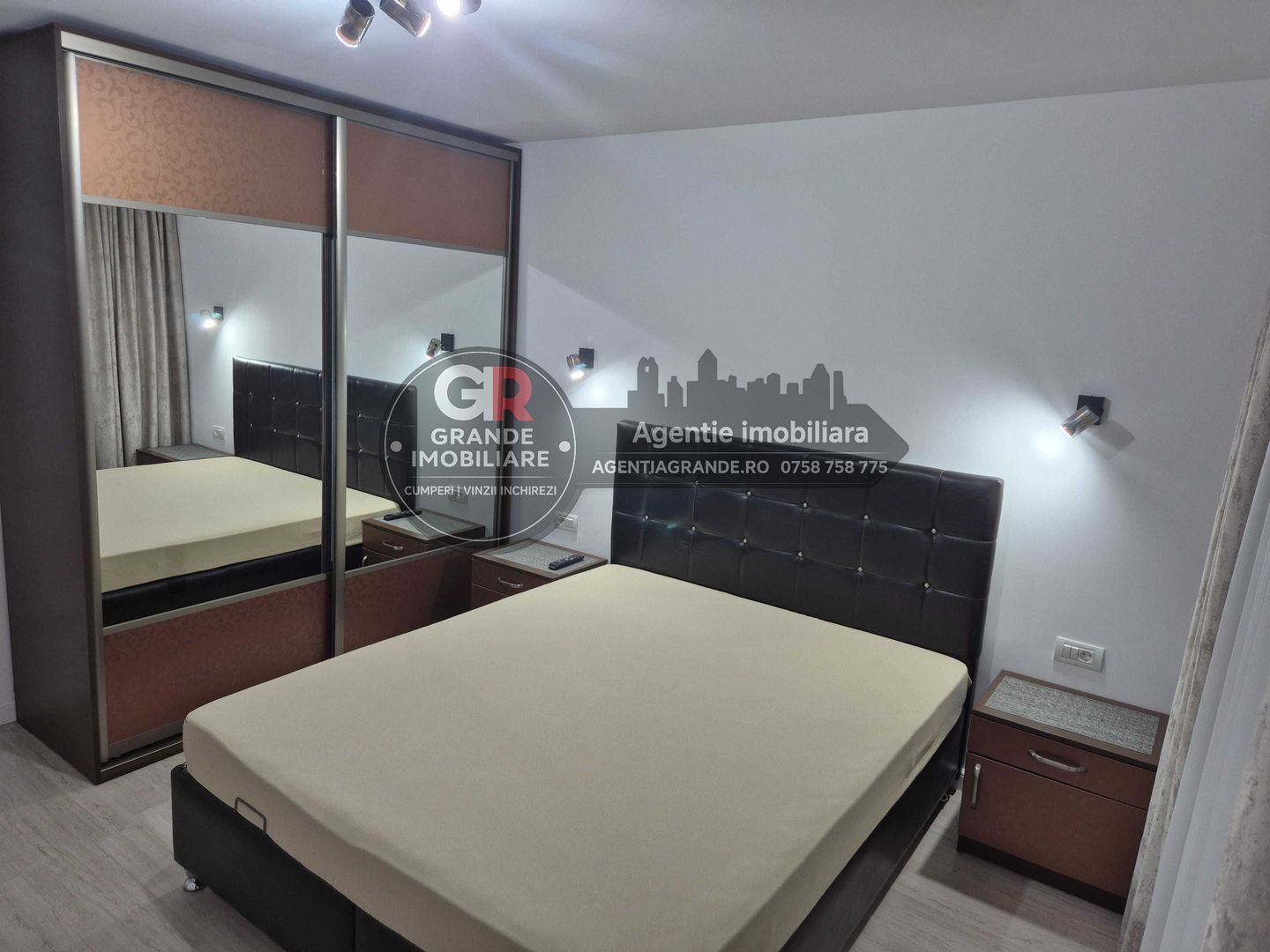 Ultracentral - Inchiriere apartament 2 camere, utilat, renovat, GAZ - Poză 3