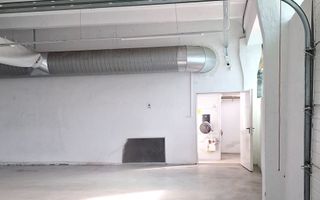 Cladire ideală pentru diverse scopuri comerciale sau industriale - Poză 17