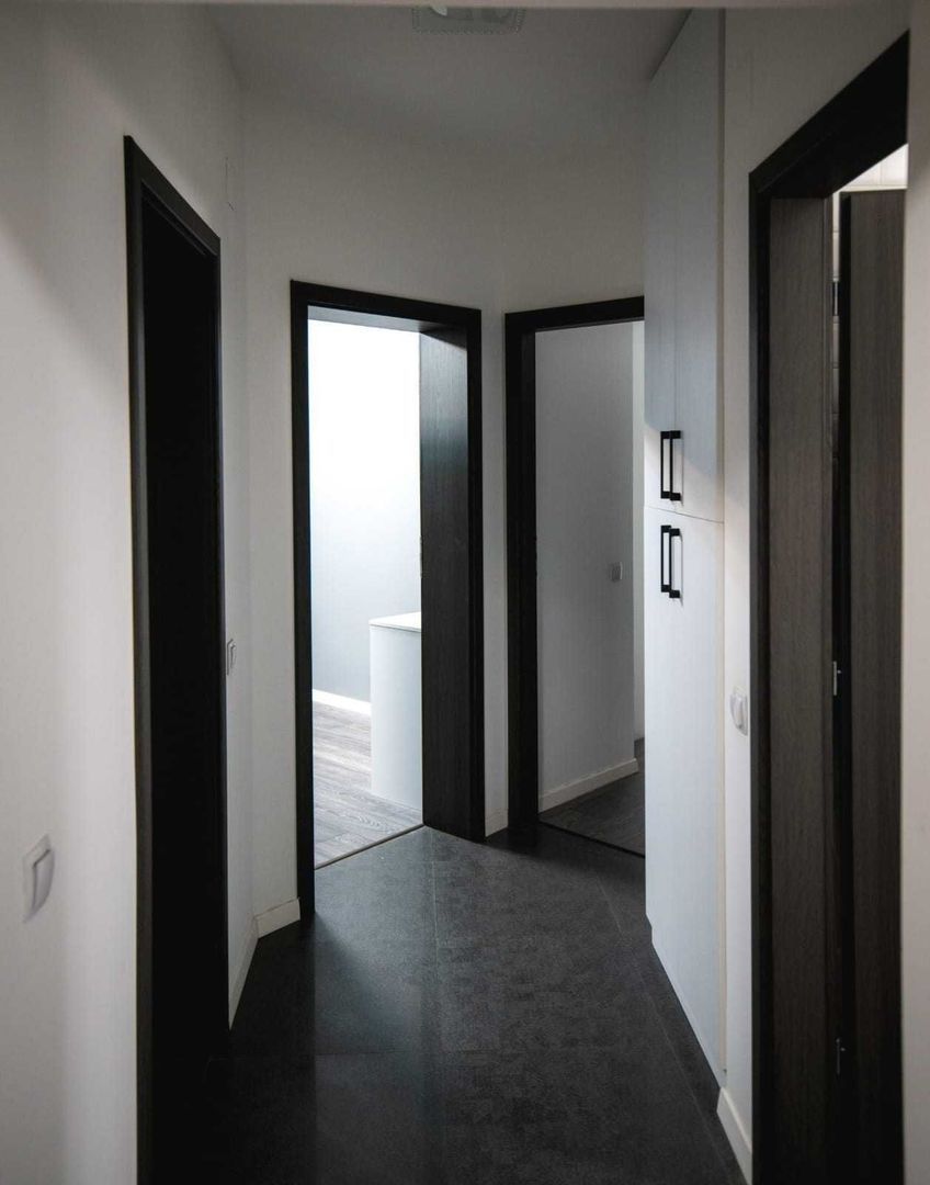 Apartament 3 camere, Decomandat, et.2- langa parcul Copou - Poză 7