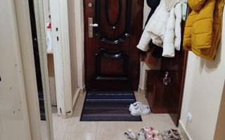 Apartament 3 camere de vânzare – Piața Centrală, etaj 3 - Poză 1