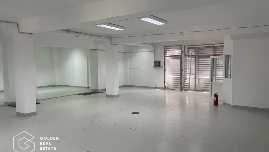Spațiu comercial 214 MP, Freidorf, disponibil din 1 Octombrie - Poză 1