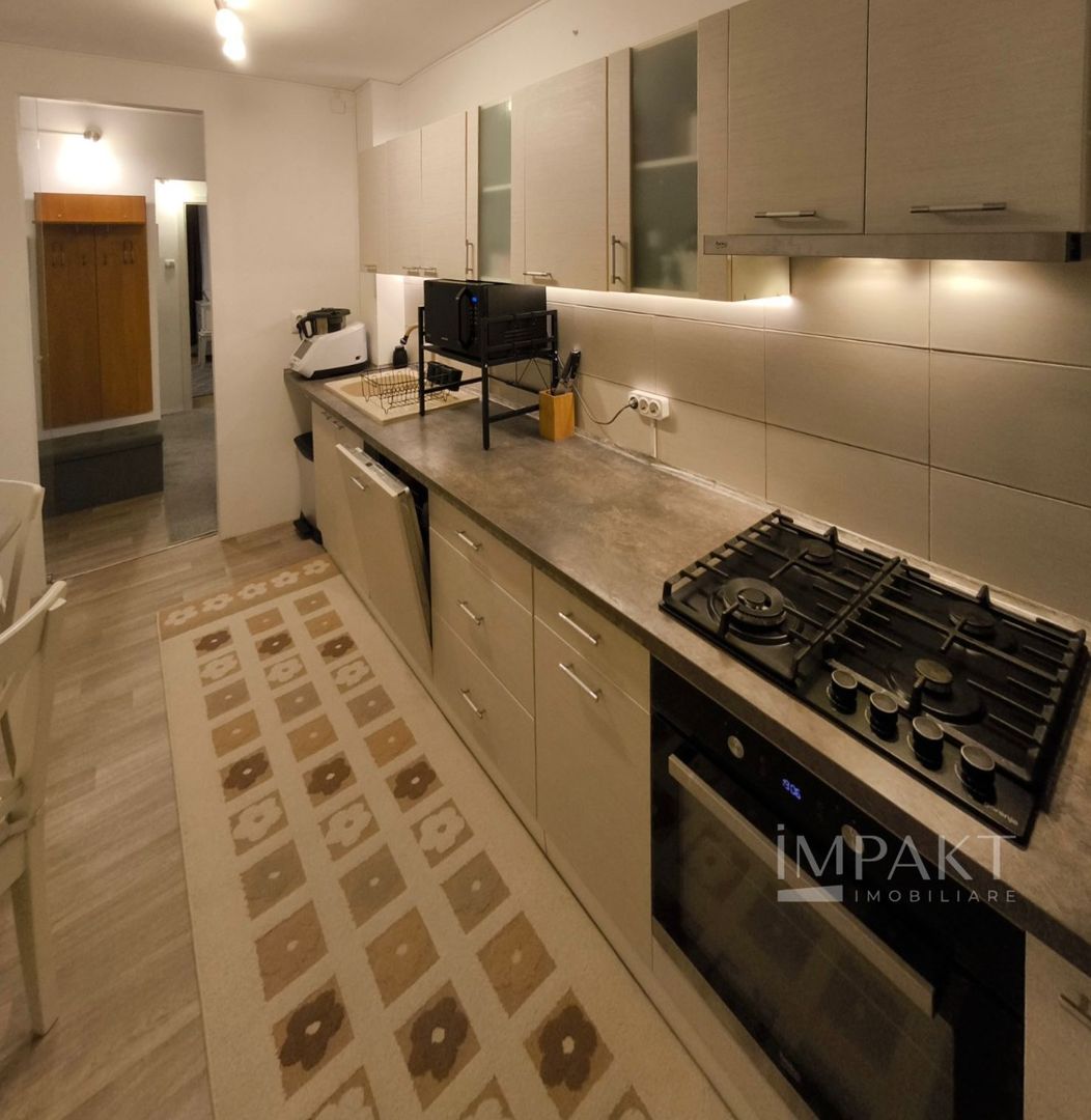 Apartament  cu 3 camere decomandate, 2 băi, etaj 1 - Zorilor - Poză 6