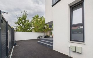 Locuinta complet amenajata | 5 camere| Otopeni - Poză 36