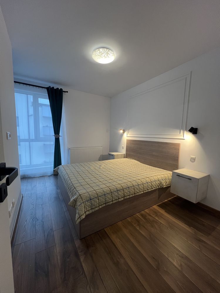 Vand apartament 2 camere - Poză 3