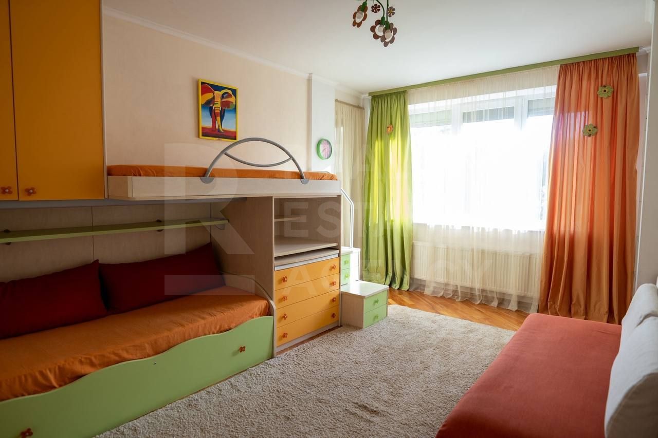 Chirie, apartament, 3 camere, str. Colina Puşkin, Centru - Poză 8