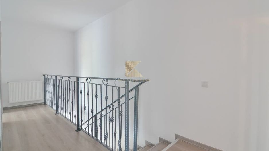Casa noua tip duplex, 2 dormitoare cu 2 bai, curte, Sacele, PETFRIENDL - Poză 11