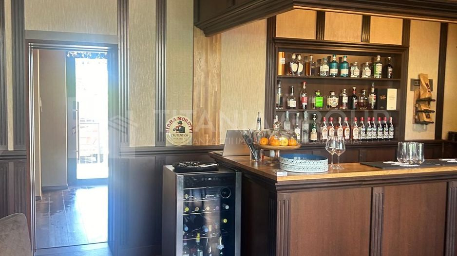 Spațiu comercial de închiriat, pretabil restaurant, 140 mp,  Str 13 Decembrie - Poză 3
