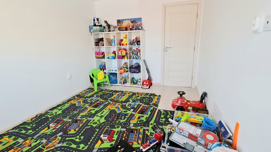 Casa 4 camere cu garaj mobilata si utilata cartier Izvor Tarlungeni - Poză 9