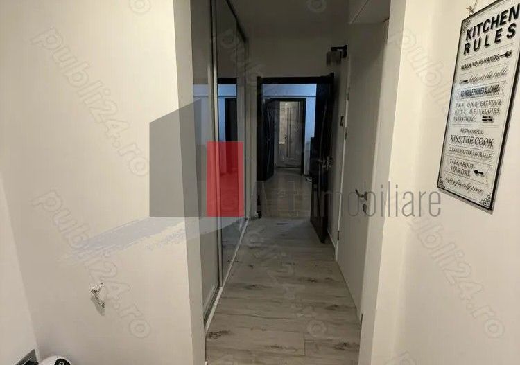 Apartament 3 camere Dristor, Piata Rm. Sarat, renovat - Poză 3