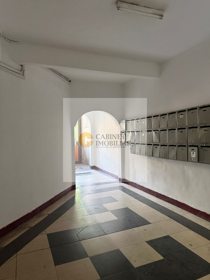 Garsoniera I  Ateneul Roman I Etaj inferior  I Centrala proprie - Poză 31