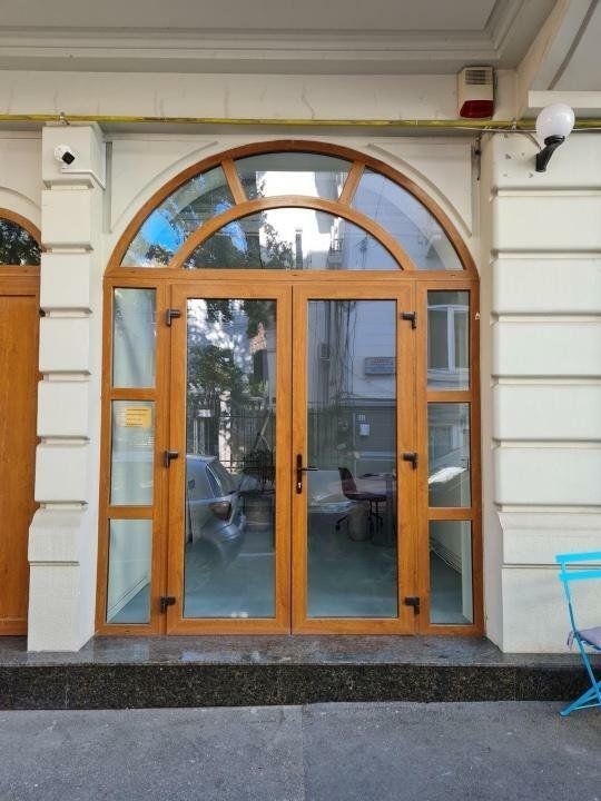 Spațiu Comercial || Birou de Inchiriat  ||  Vitrina Stradala ||  Zona Cișmigiu - Poză 3