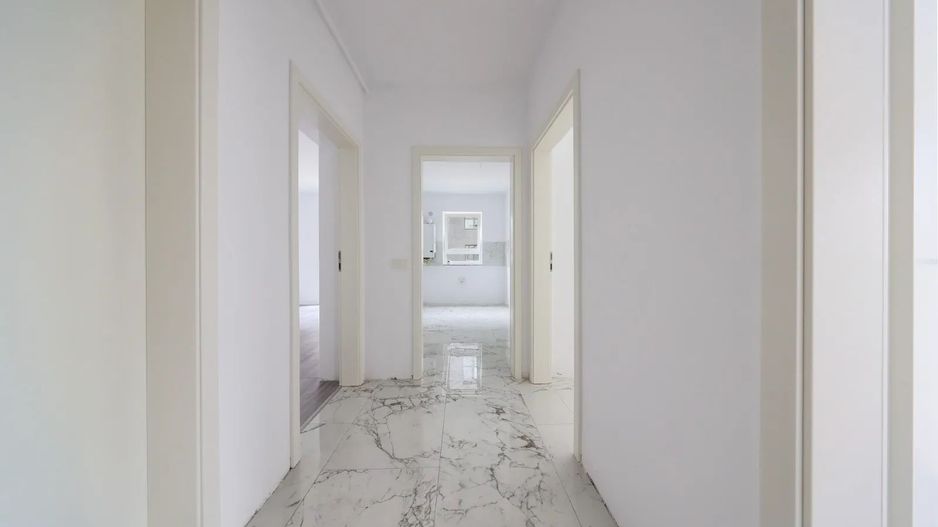 Apartament 3 camere nemobilat, Prima inchiriere  | Parcare + Boxa - Poză 8