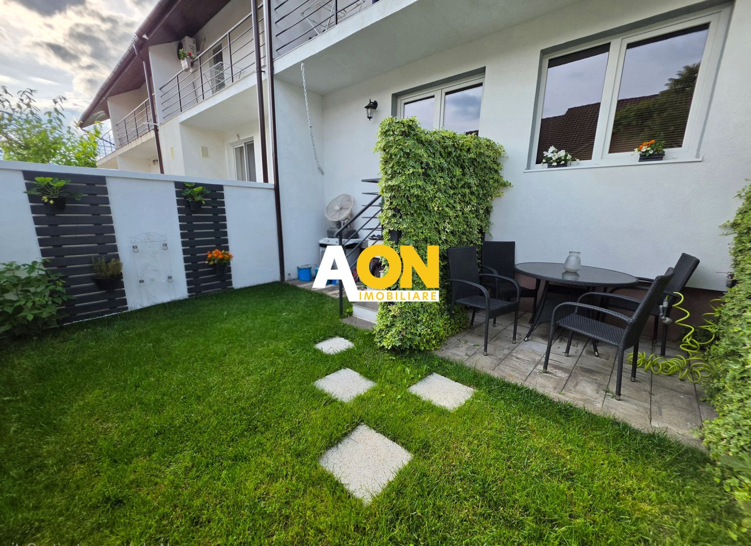 Casa 3 Camere, Zona Cetate, Complet Mobilata si Utilata - Poză 1
