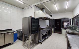 Spatiu comercial de inchiriat + terasa pretabil Horeca/ zona Dacia - Poză 9