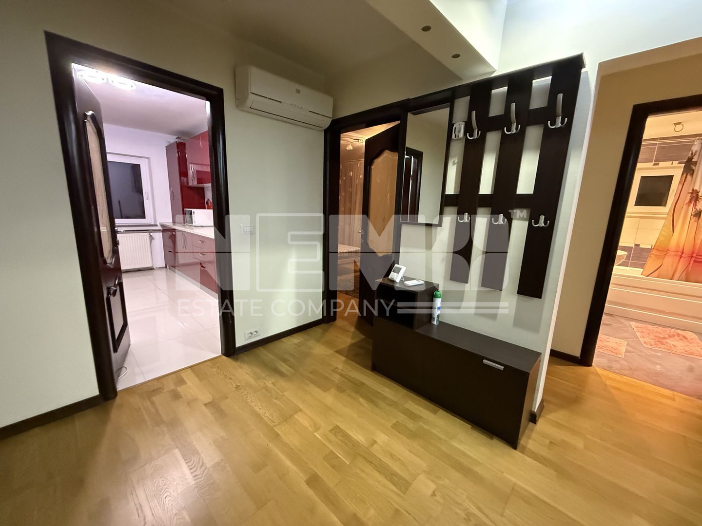 Apartament 3 camere | 100 mp | Zona Centrală | Etaj 1 | 450 €/lună - Poză 4