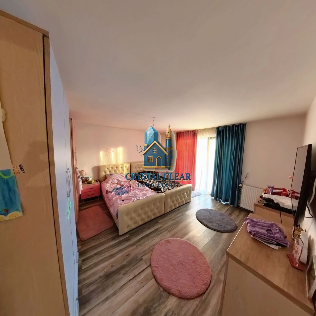 Casă 4 dormitoare și teren de 857 mp - zona Sântana de Mureș - Poză 14