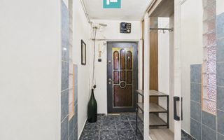 Apartament cu 3 camere, zona Soarelui - Poză 9