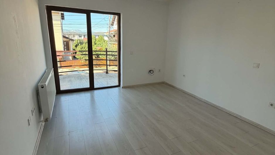Casă de închiriat | 120 mp | 3 dormitoare | Curte + Terasă | 600 €/lun - Poză 11