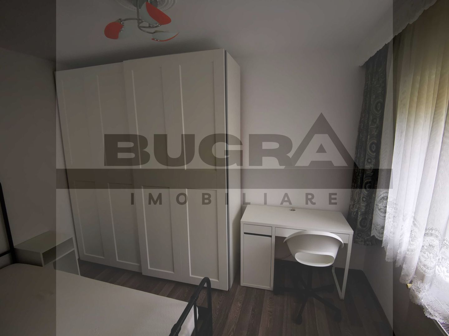 Apartament de o camera, decomandat, 35mp, zona UMF - Poză 5