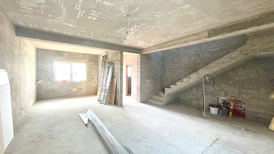 Oportunitate - Duplex cu 5 camere - Sacalaz - Poză 4