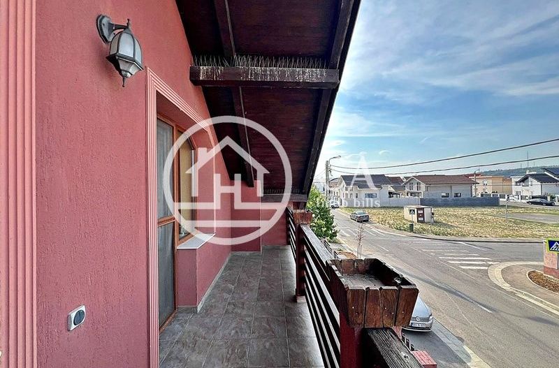 Casă de închiriat cu 5 camere în Cartierul Tineretului, Oradea - Poză 16