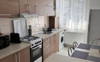 Apartament de inchiriat pe strada Calea Moldovei, Bistrita, renovat recent - Poză 2
