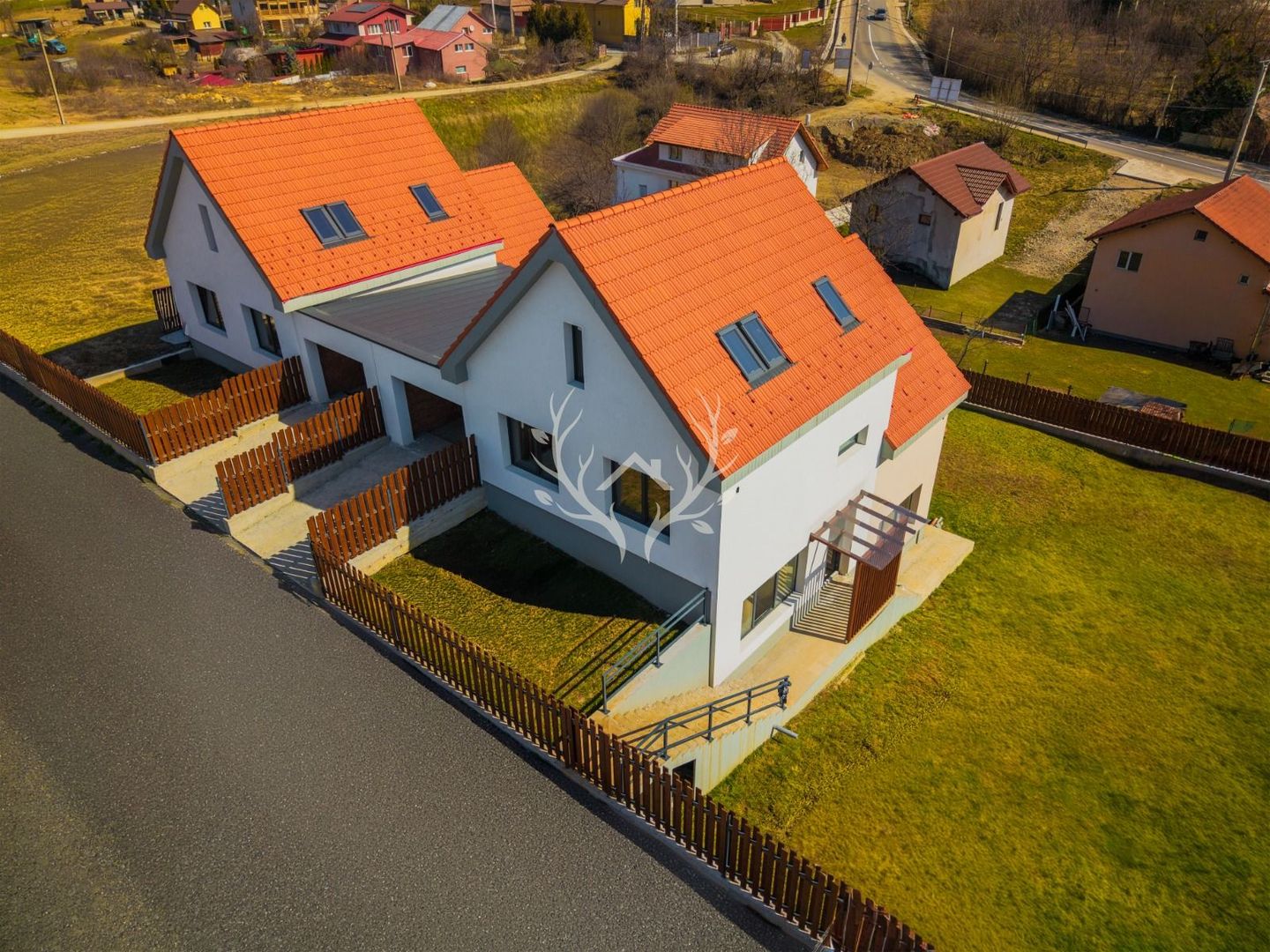 Casa individuala/cuplata prin ga, 221 mp utili, teren 523 mp - Poză 2