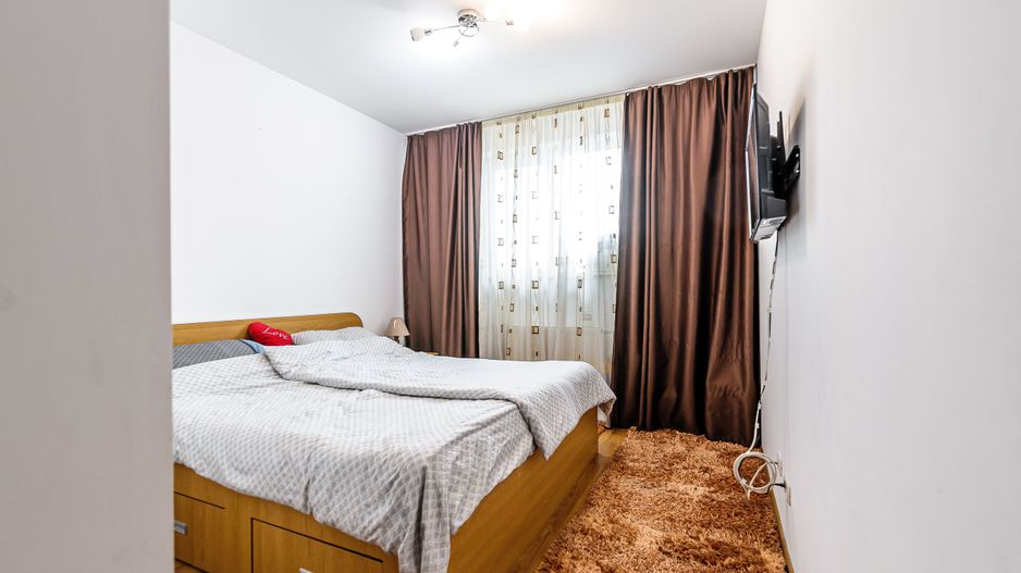 Apartament modern cu 3 camere, Via Romana. Arad. - Poză 4