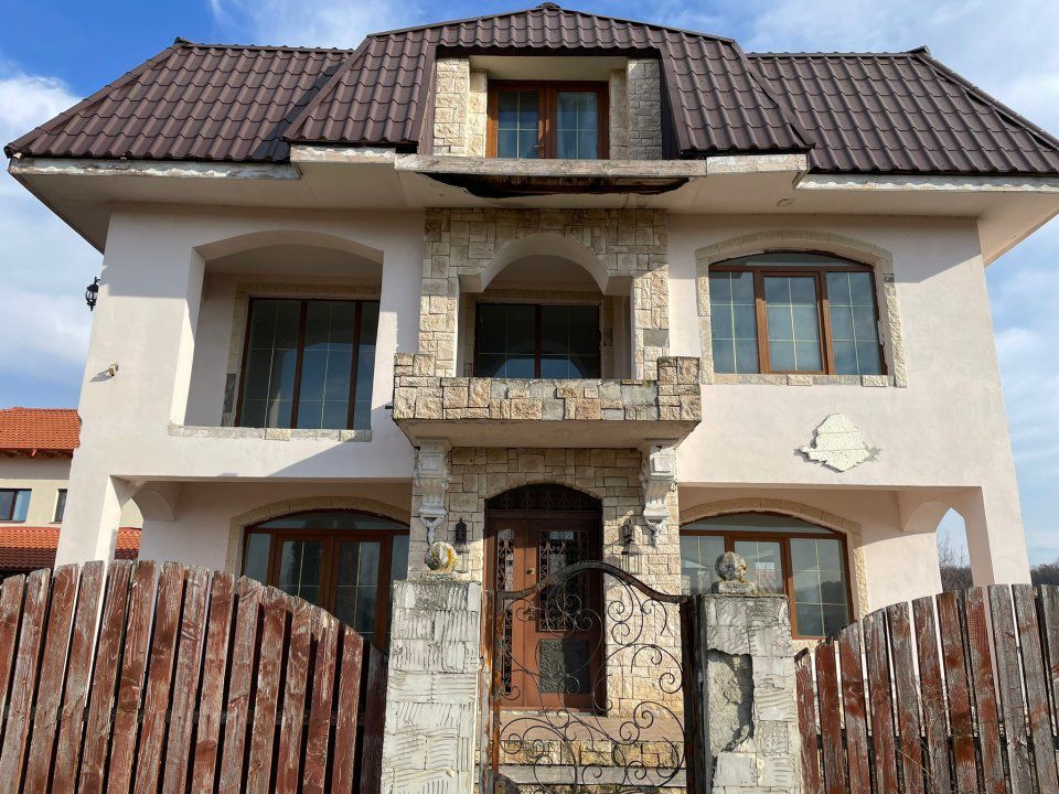 Vila in Balotesti | langa Pădure - Poză 2