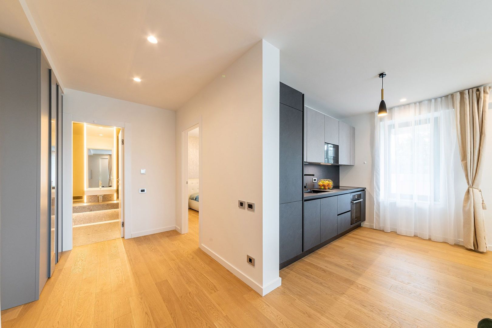 Aviatiei Tower | Apartament modern 2 camere| Terasa 26 mp | - Poză 11