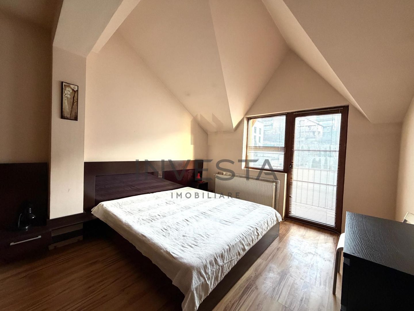 Apartament cu 2 camere in cartierul Andrei Muresanu ! - Poză 1